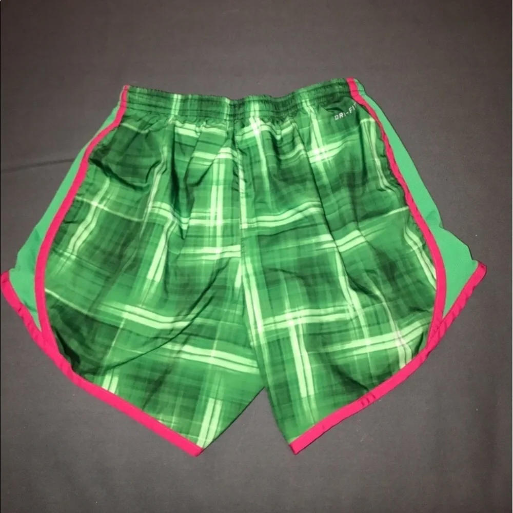 ❤️Nike - Green & Pink Plaid Athletic Running Shorts - Youth XL (Fits Women's S)